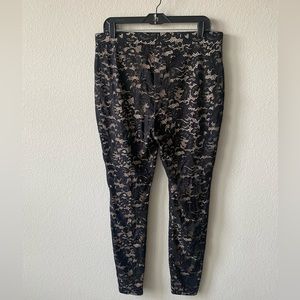 Express Lace Leggings - XL